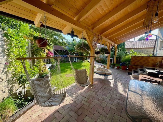 Predaj 5 izbový rodinný dom v obci Rohovce, neďaleko R7, len 8km od Šamorína