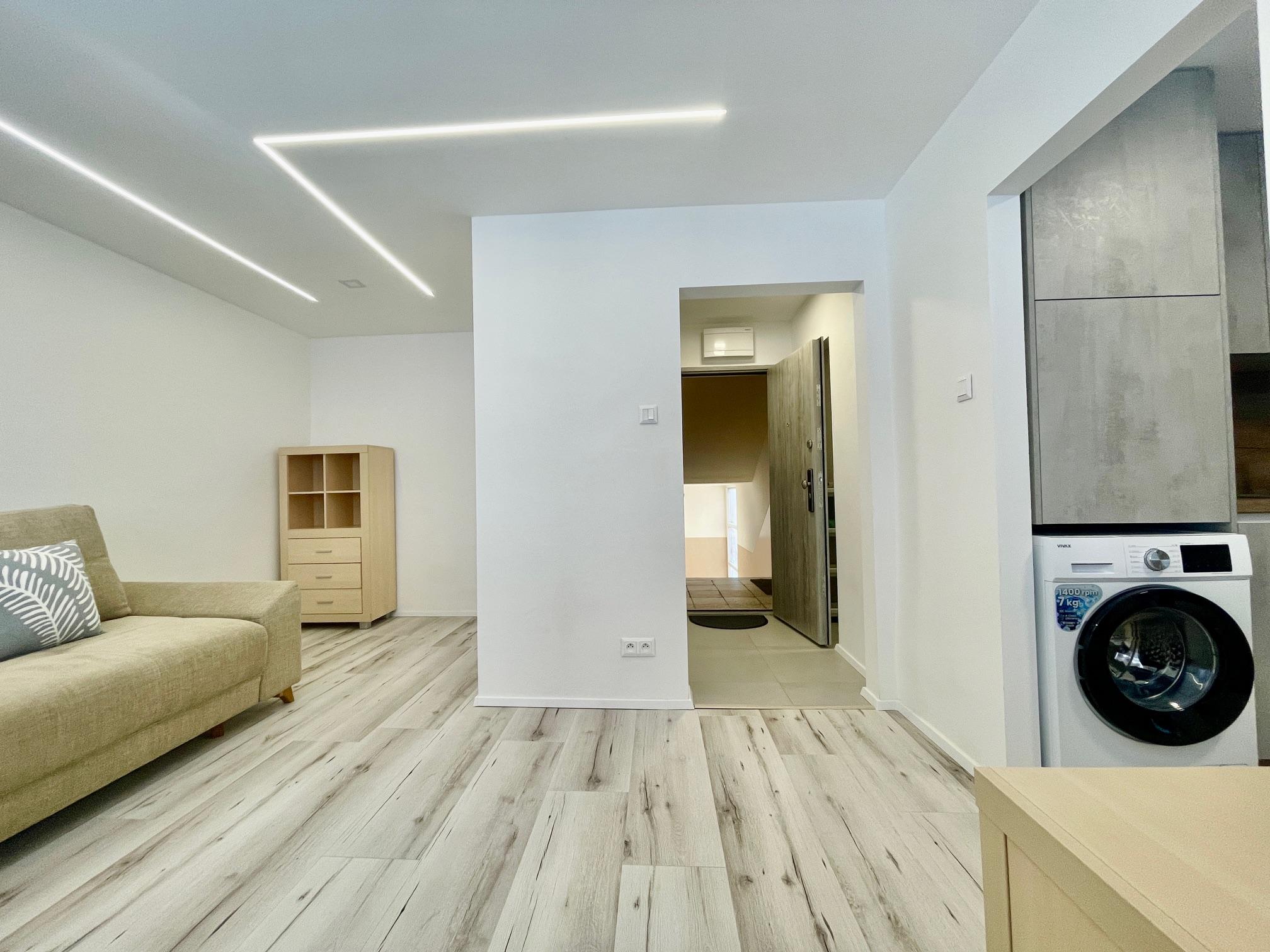 REZERVOVANÉ - Na predaj 1 izb. byt v Dunajskej Strede, Smetanov háj.