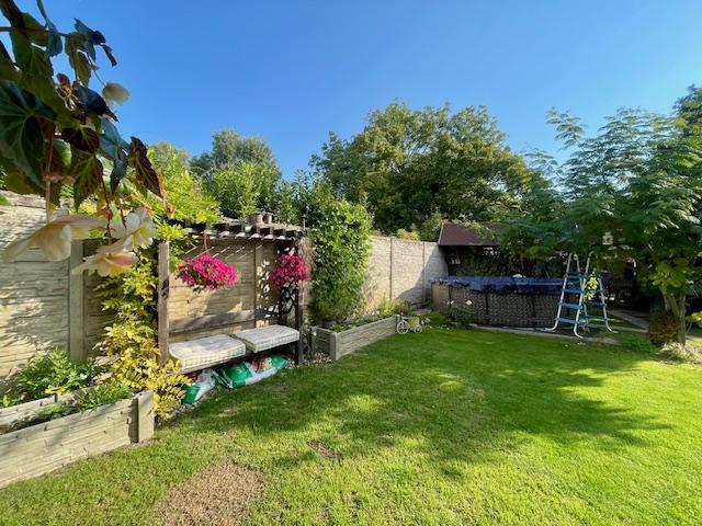 Predaj 5 izbový rodinný dom v obci Rohovce, neďaleko R7, len 8km od Šamorína